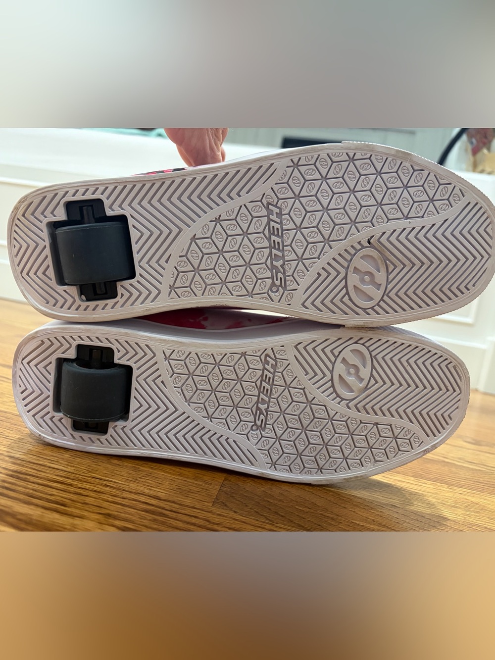 Tommy Hilfiger Heelys Pro 20 Skate Shoes - Picture 8 of 9